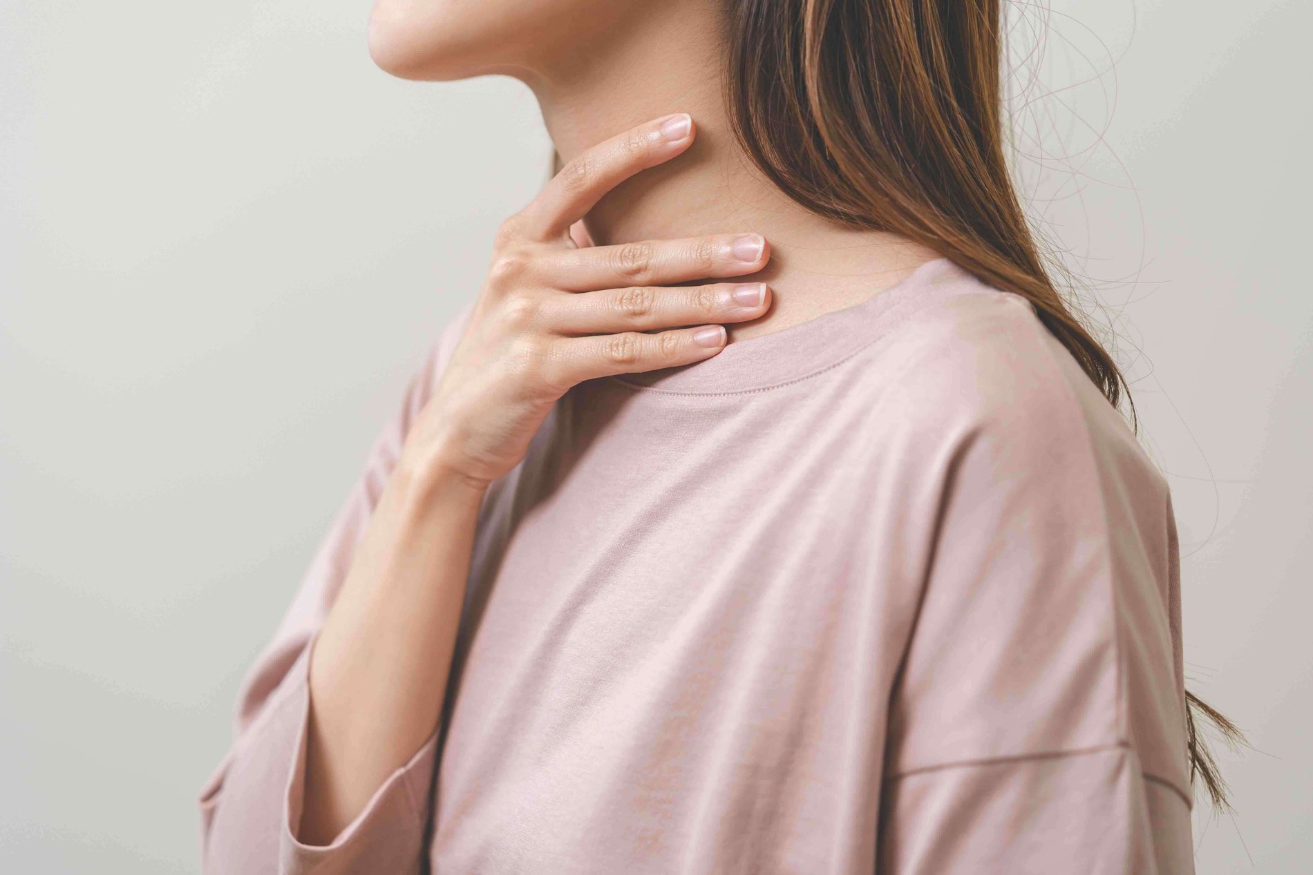 Comprehensive Approaches to Thyroid Optimization: When to Treat or Monitor Subclinical Hypothyroidism for Long-Term Health and Performance-image